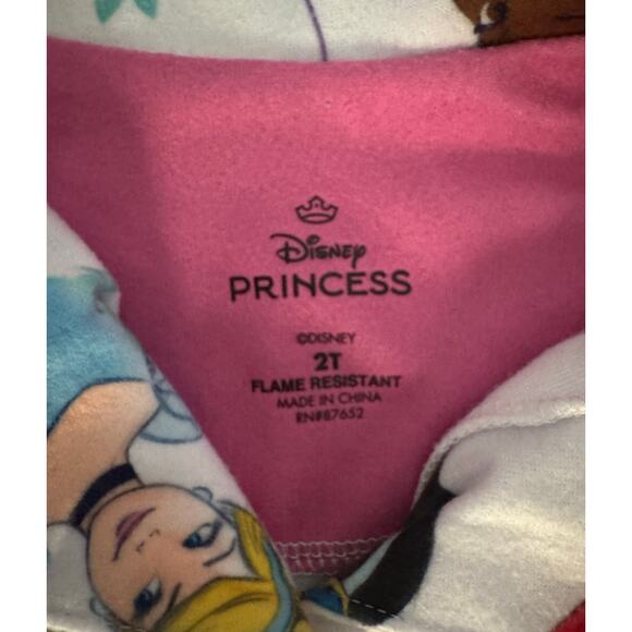 Disney Princess Pajama Set Size 2T - Picture 5 of 5